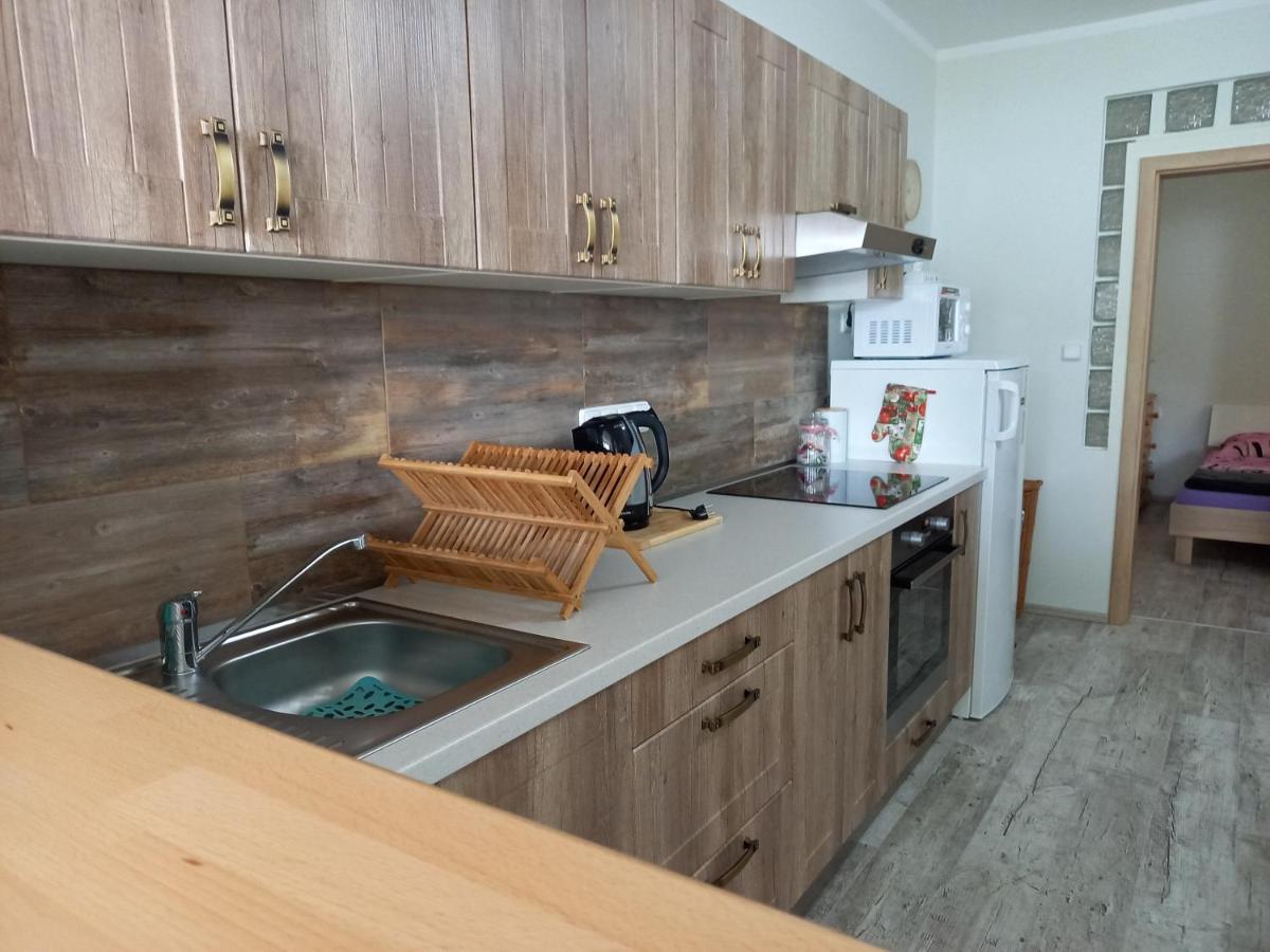 Apartmany Marie ยาคีมอฟ ภายนอก รูปภาพ